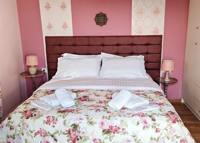 Domenica\'S Corfu - Roses Apartment